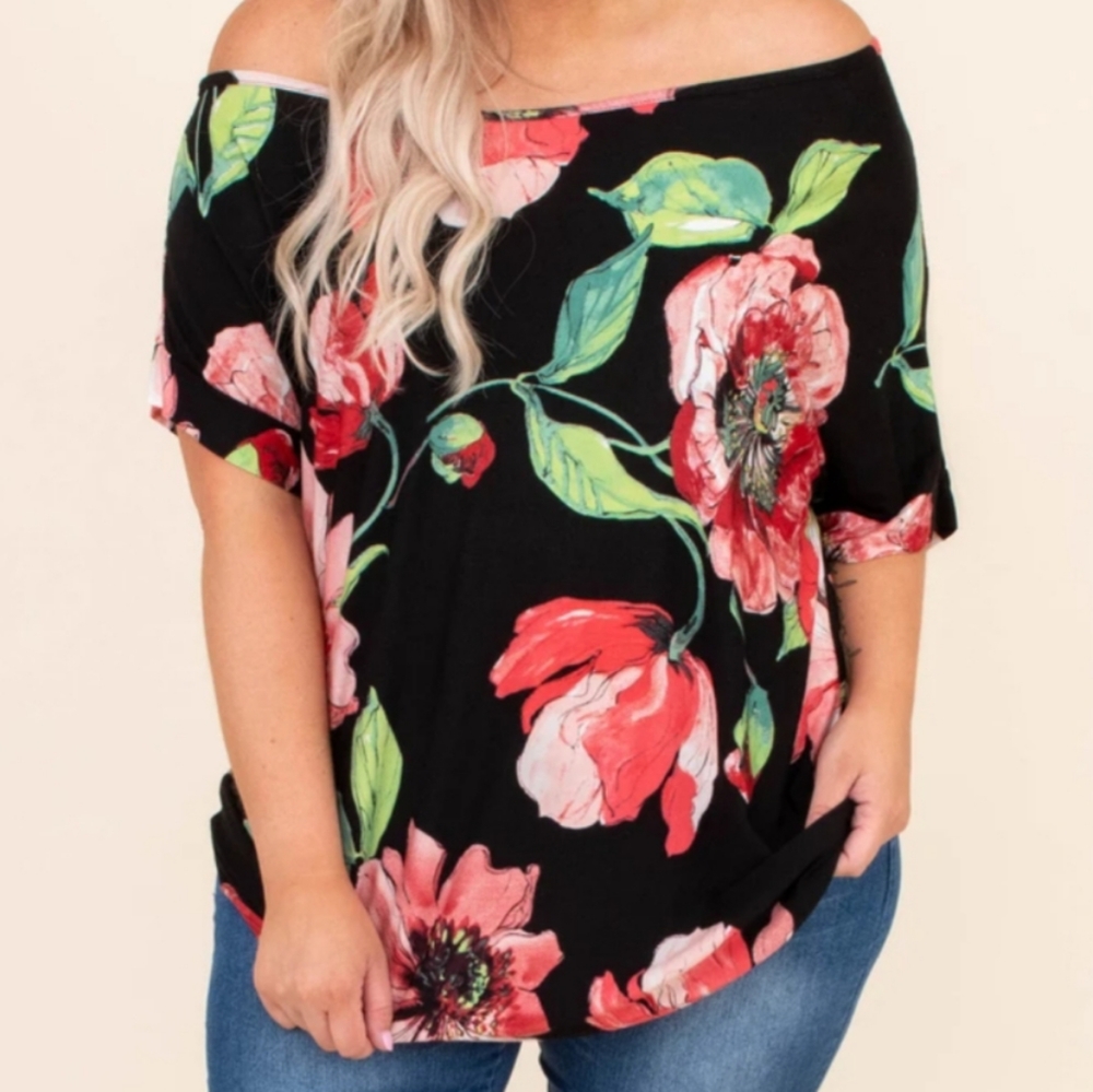 Off the Shoulders Floral Shirt